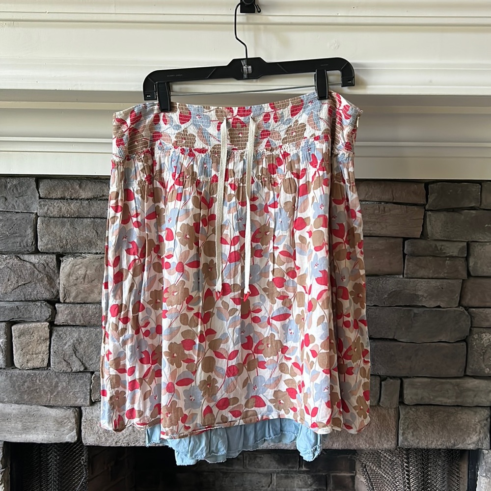 Colorful American Eagle knee length skirt